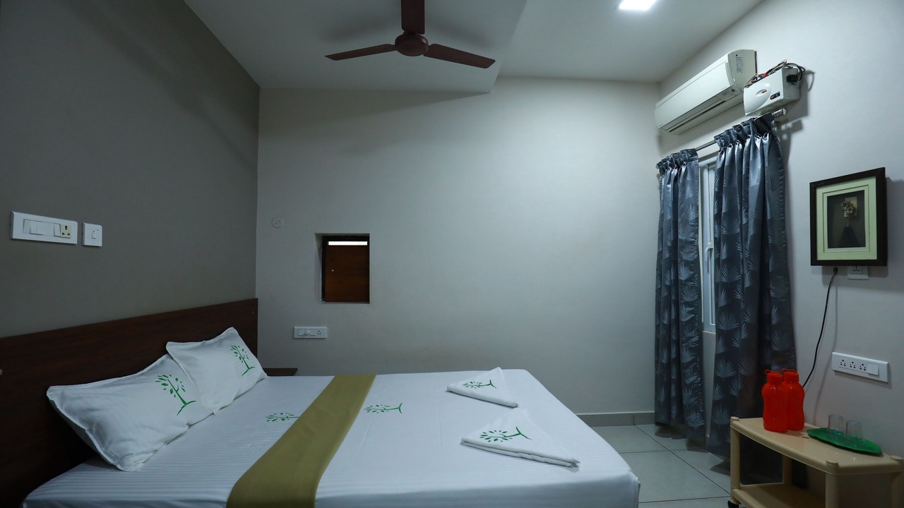 Photo of Bedroom in Kumbakonam