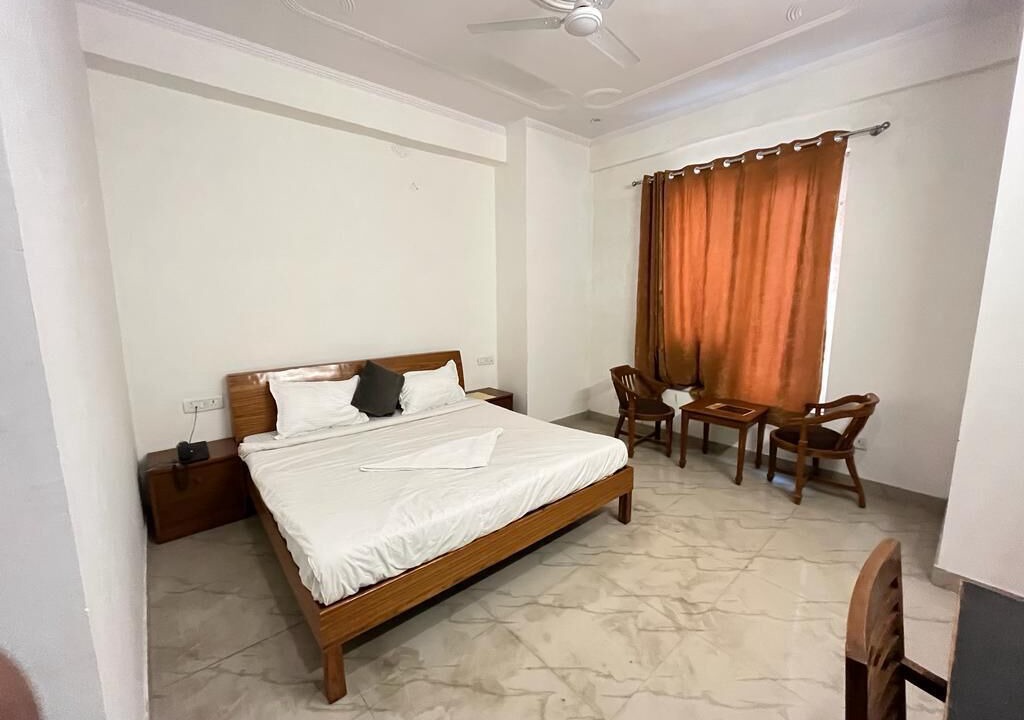 Photo of Bedroom in Sector 70