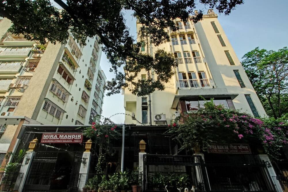 Photo of Outdoor in Park Street