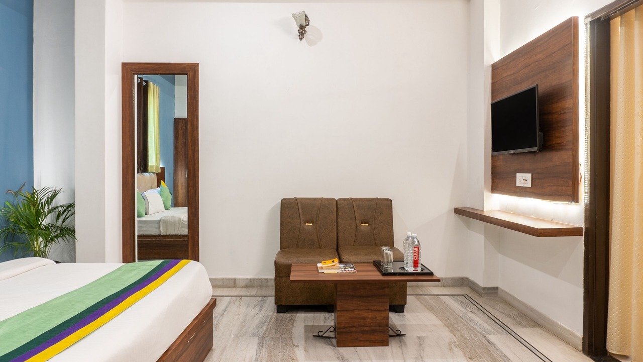 Photo of Bedroom in Lake Swaroop Sagar