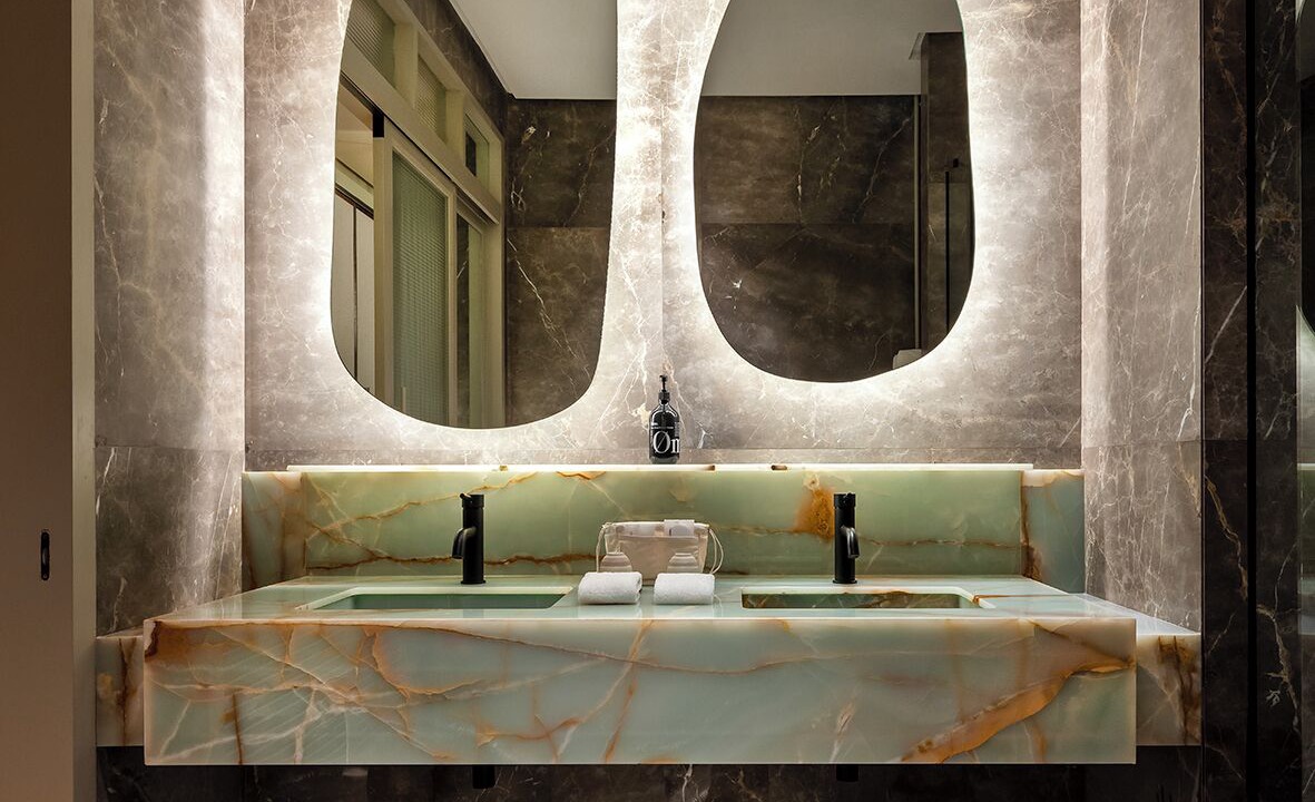 Photo of Bathroom in Chinatown