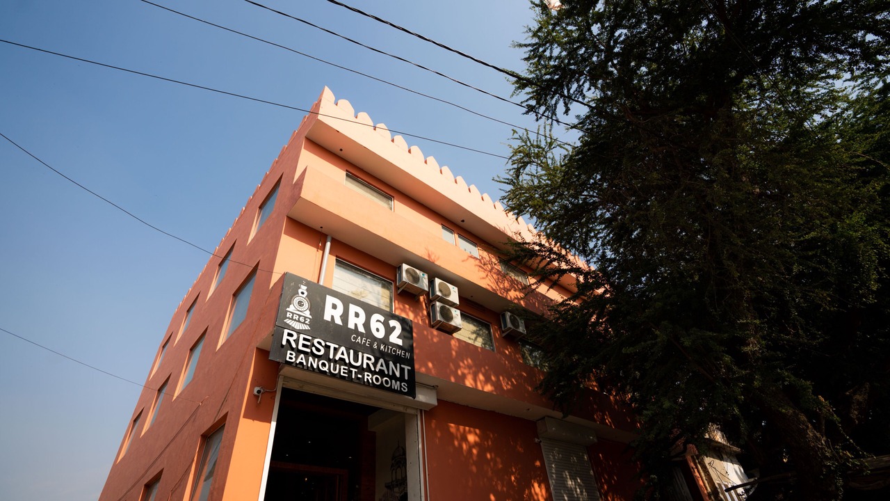 Photo of Outdoor in Pink City