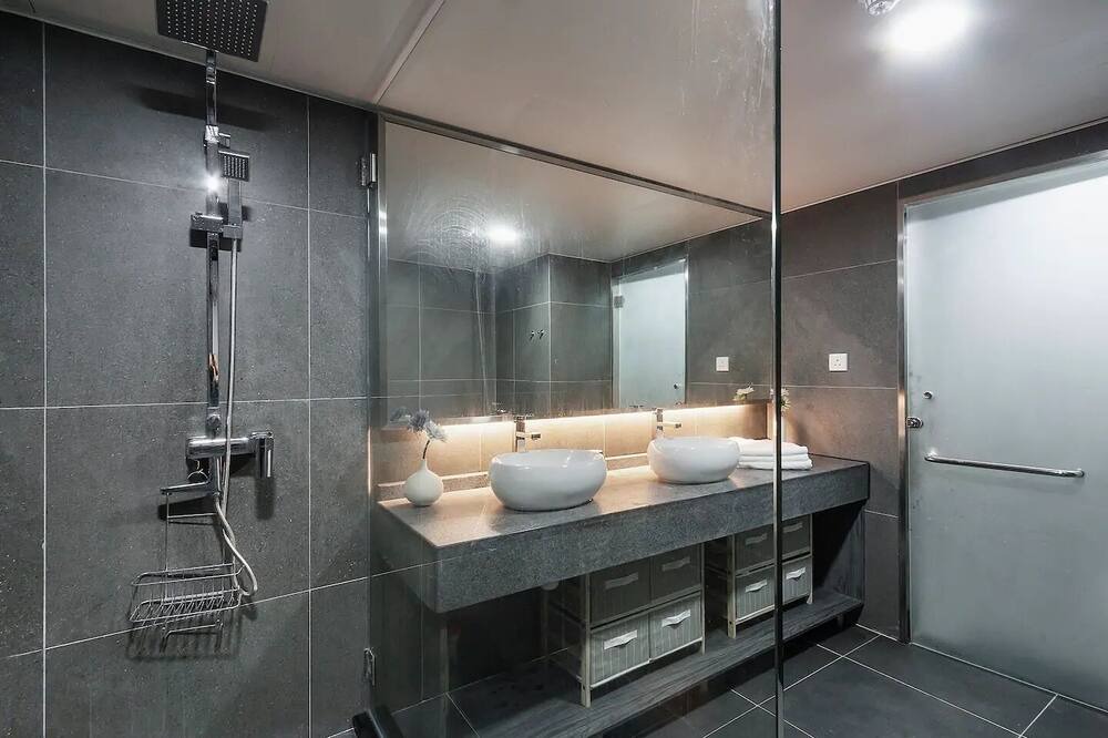 Photo of Bathroom in Tsim Sha Tsui