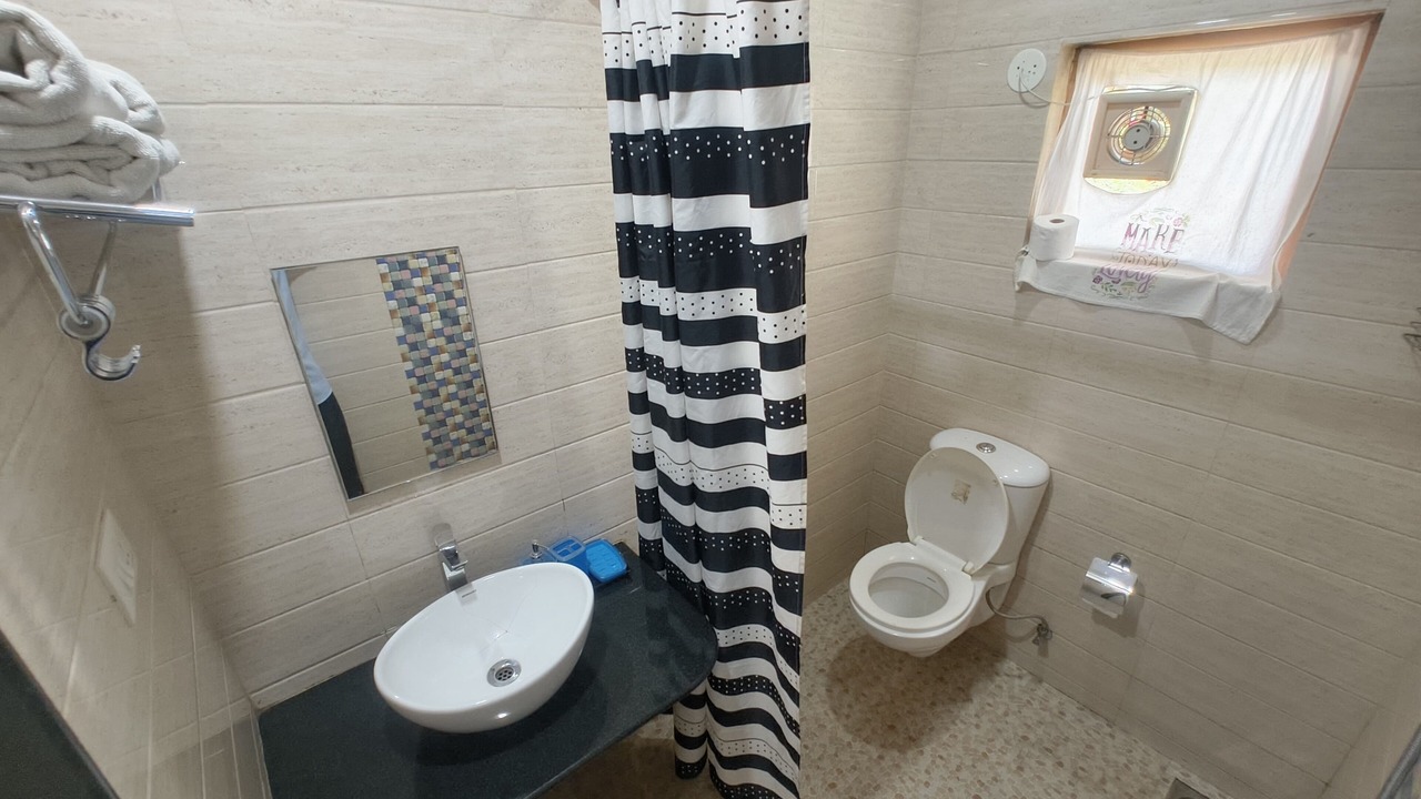 Photo of Bathroom in Cavelossim