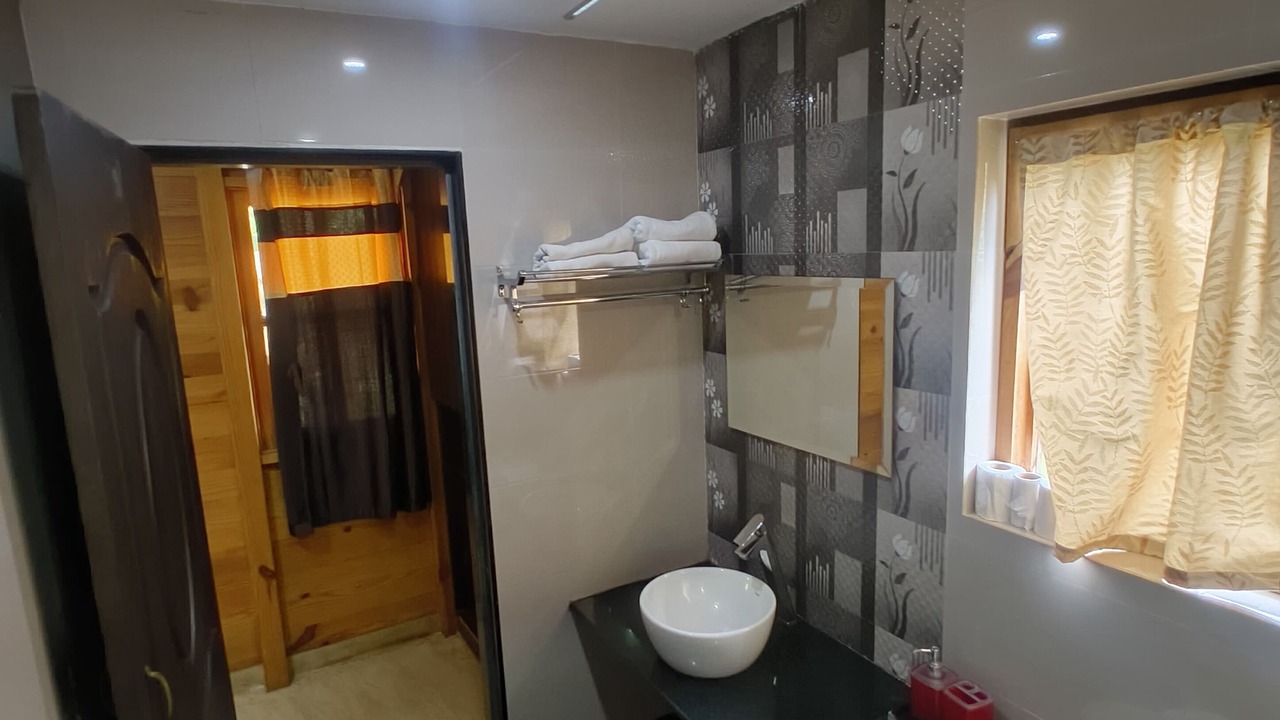 Photo of Bathroom in Cavelossim