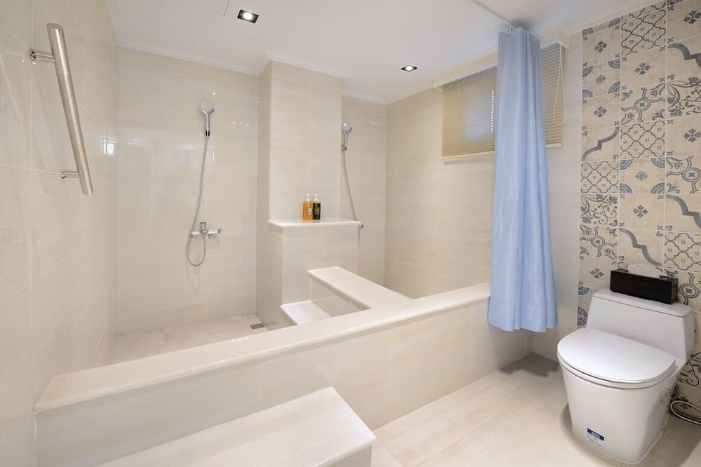 Photo of Bathroom in Xiaoliuqiu
