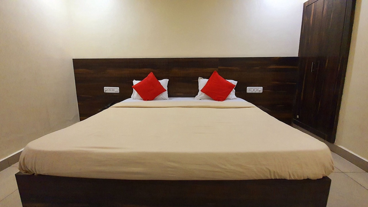 Photo of Bedroom in Warangal