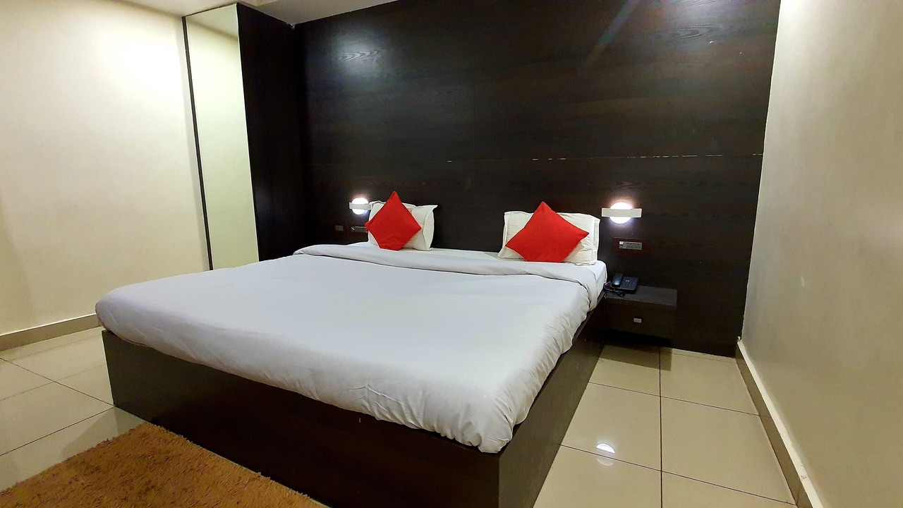 Photo of Bedroom in Warangal