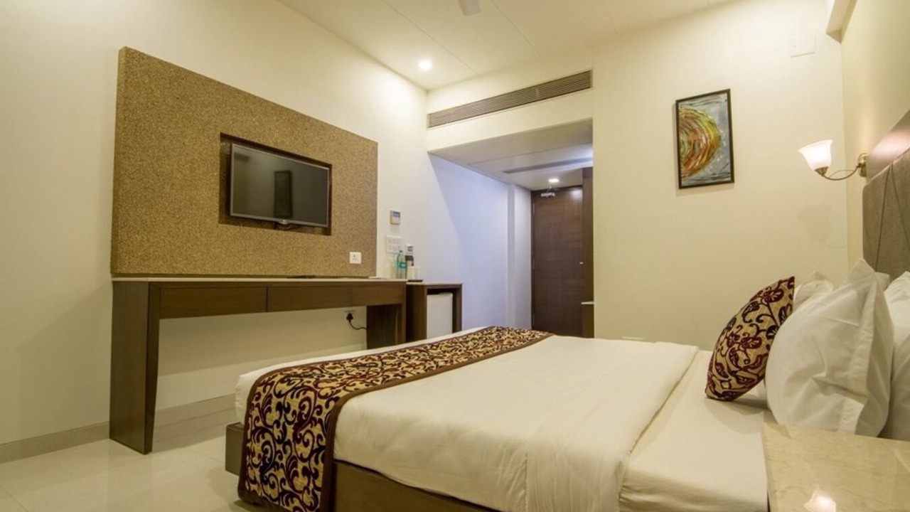 Photo of Bedroom in Ahmedabad