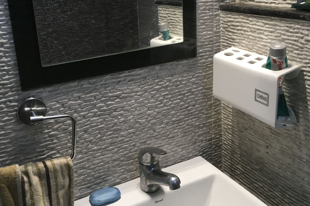 Photo of Bathroom in Lanka