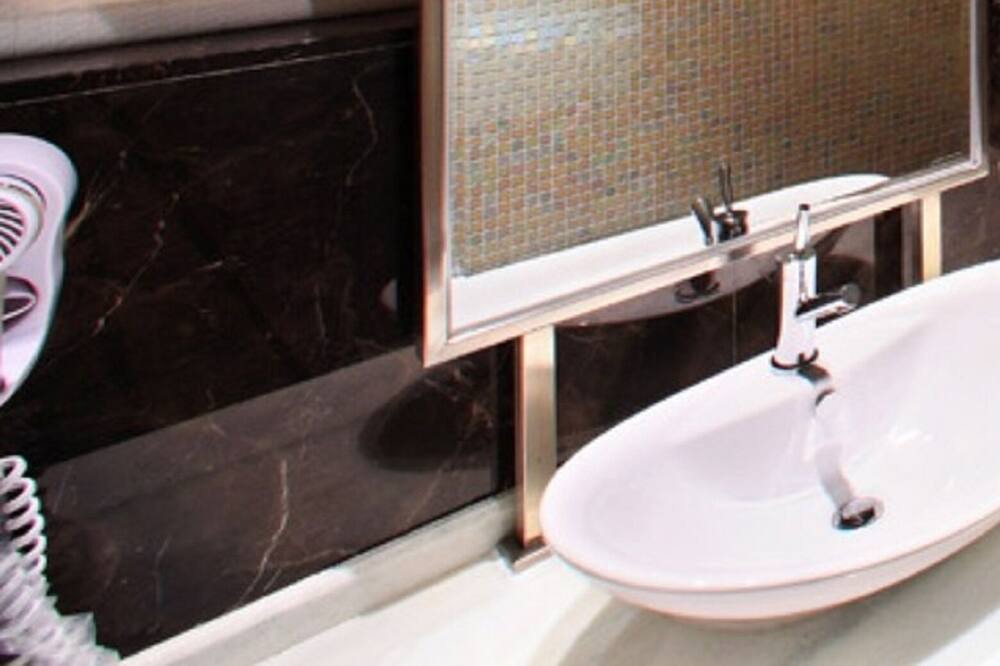 Photo of Bathroom in Guishan District