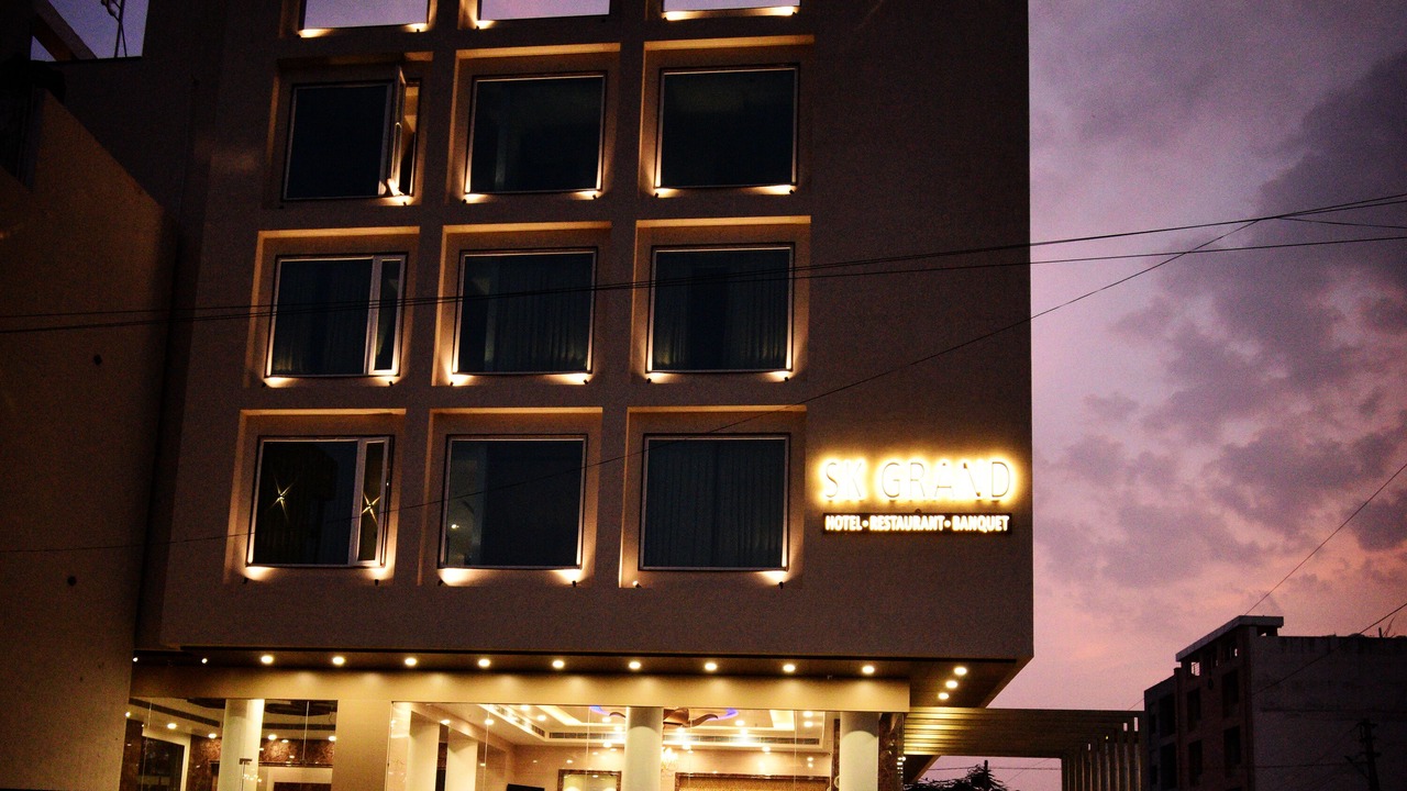 Photo of Outdoor in Tonk Road