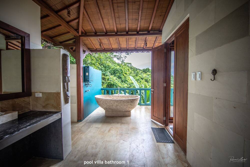 Photo of Bathroom in El Nido