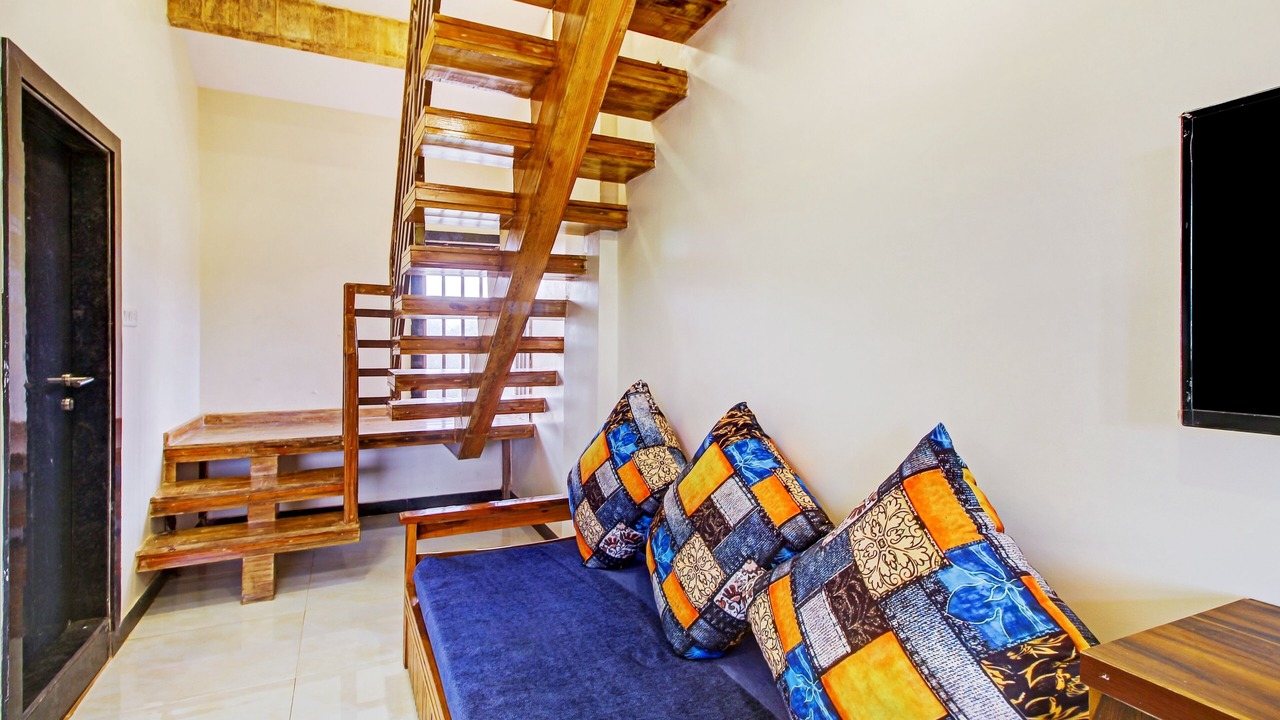 Photo of Bedroom in Mahabaleshwar