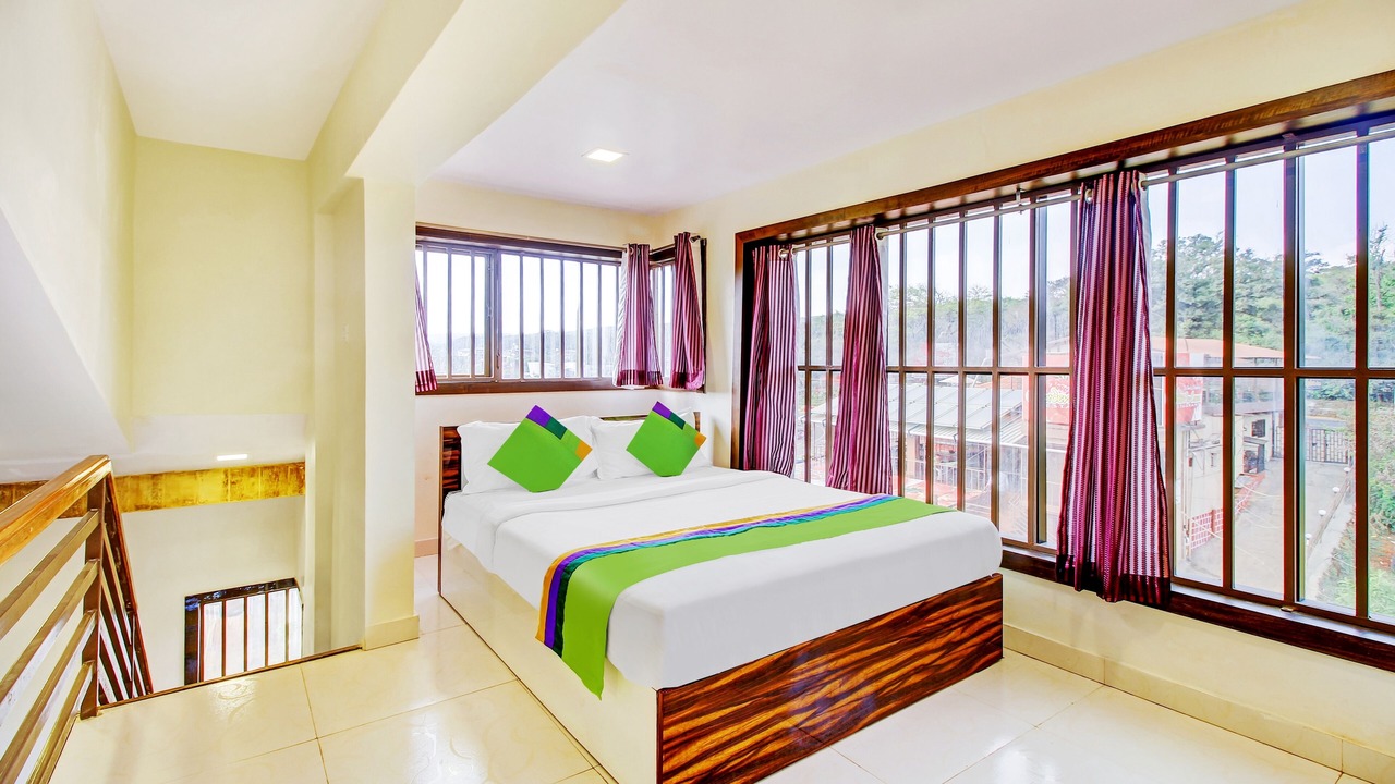 Photo of Bedroom in Mahabaleshwar