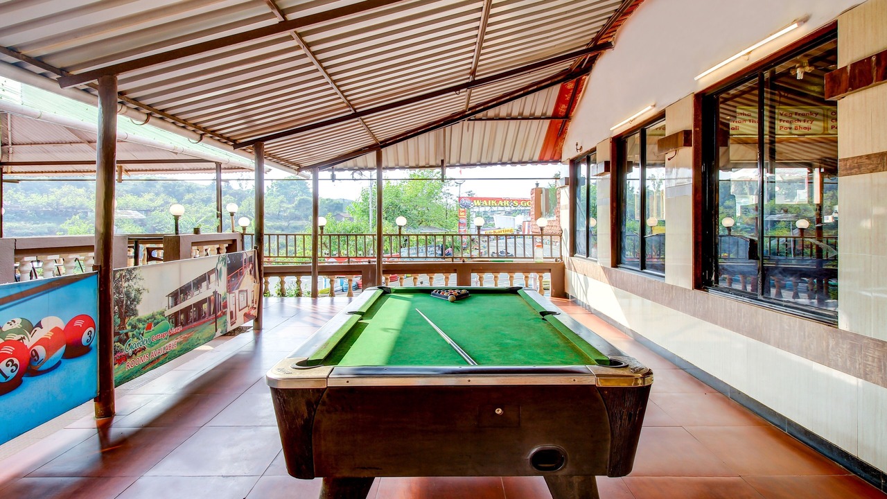 Photo of Bedroom in Mahabaleshwar