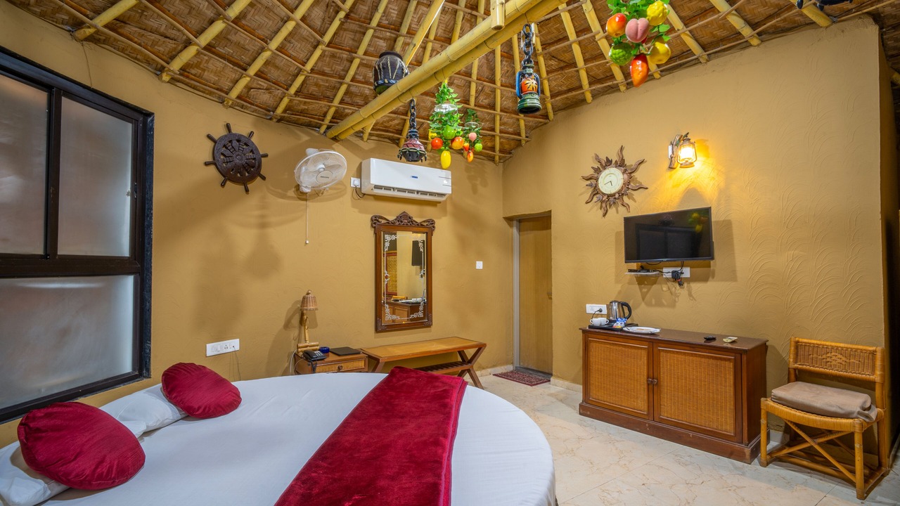 Photo of Bedroom in Vijapur