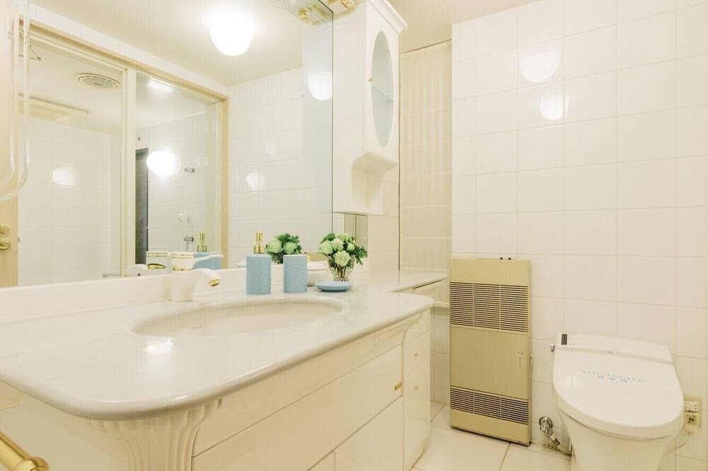 Photo of Bathroom in Nishiazabu
