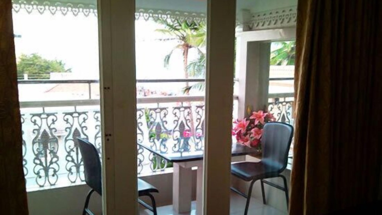 Photo of Patio Balcony in White Town