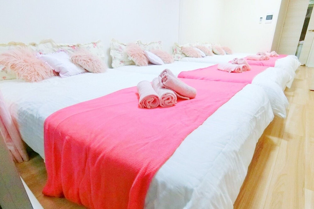 Photo of Bedroom in Minamisenba