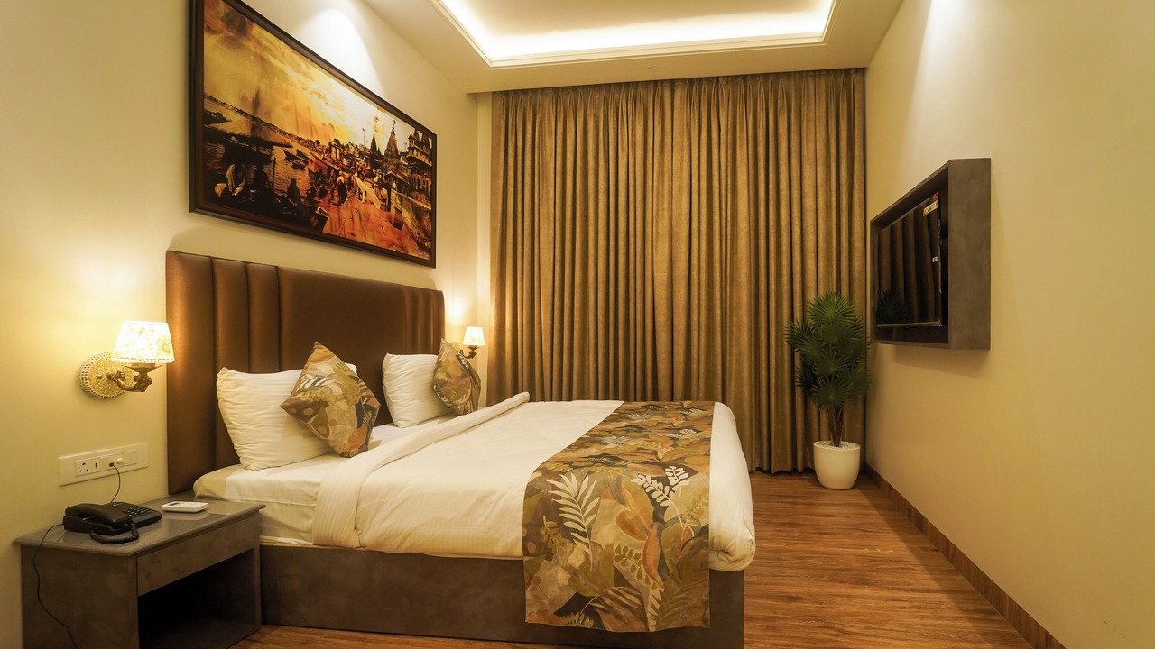 Photo of Bedroom in Mahmoorganj