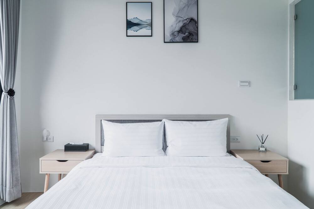 Photo of Bedroom in North District
