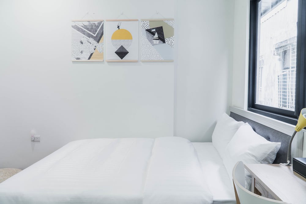 Photo of Bedroom in North District