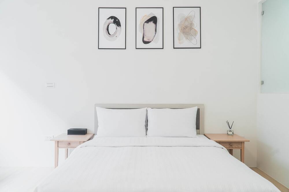 Photo of Bedroom in North District