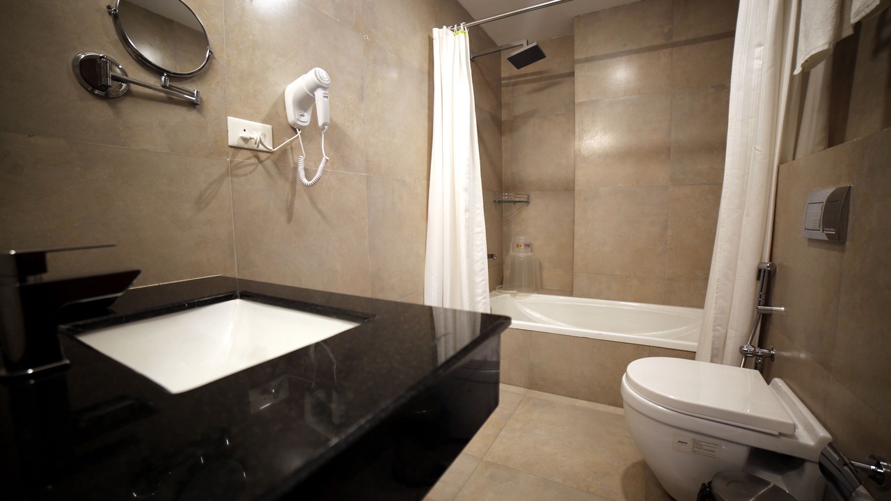 Photo of Bathroom in Adoor