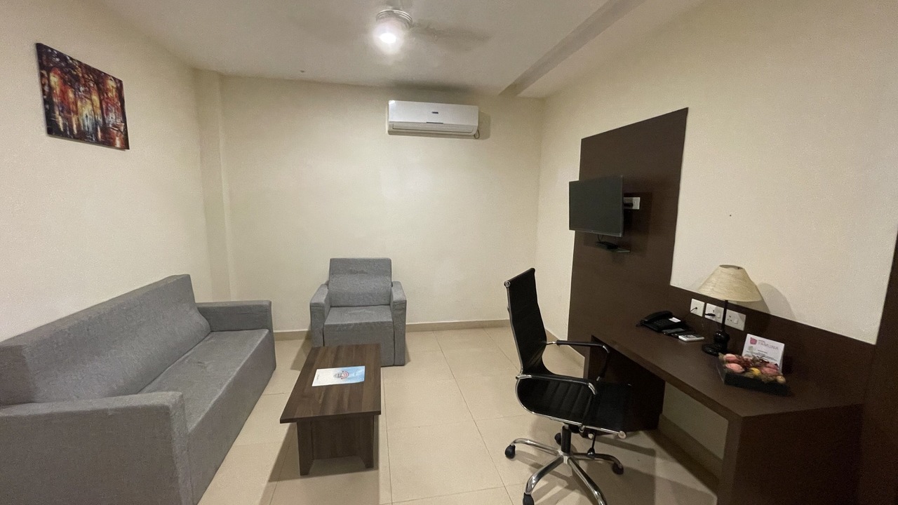 Photo of Bedroom in Adoor