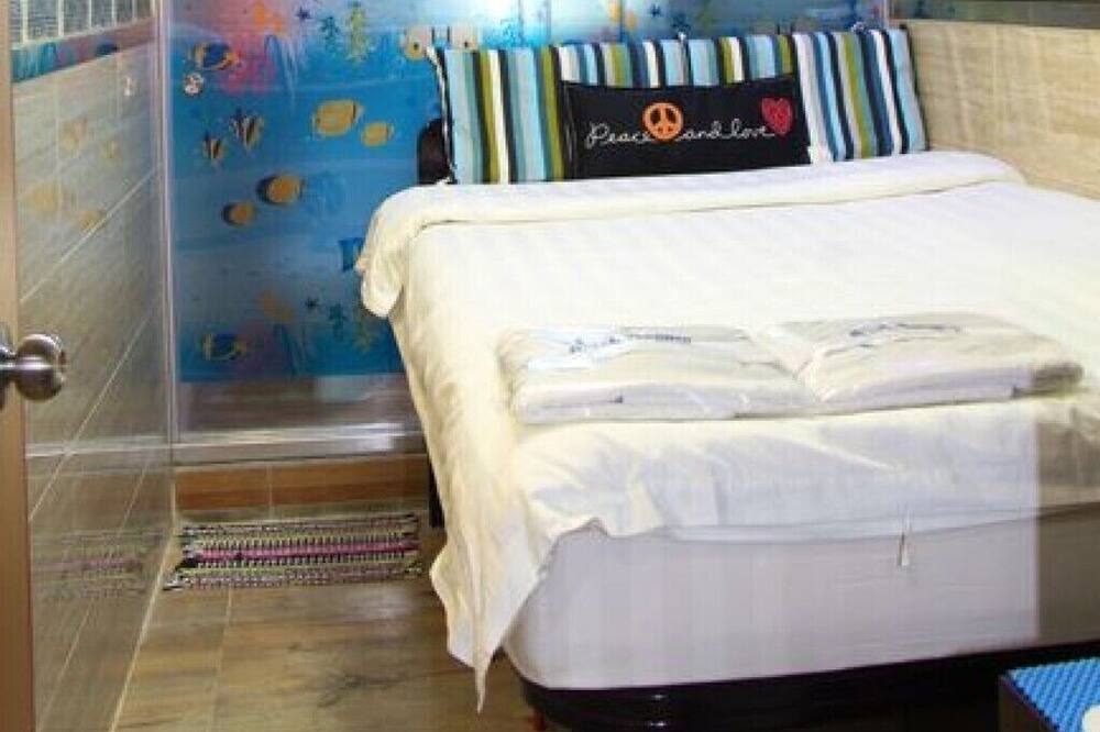 Photo of Bedroom in Jordan