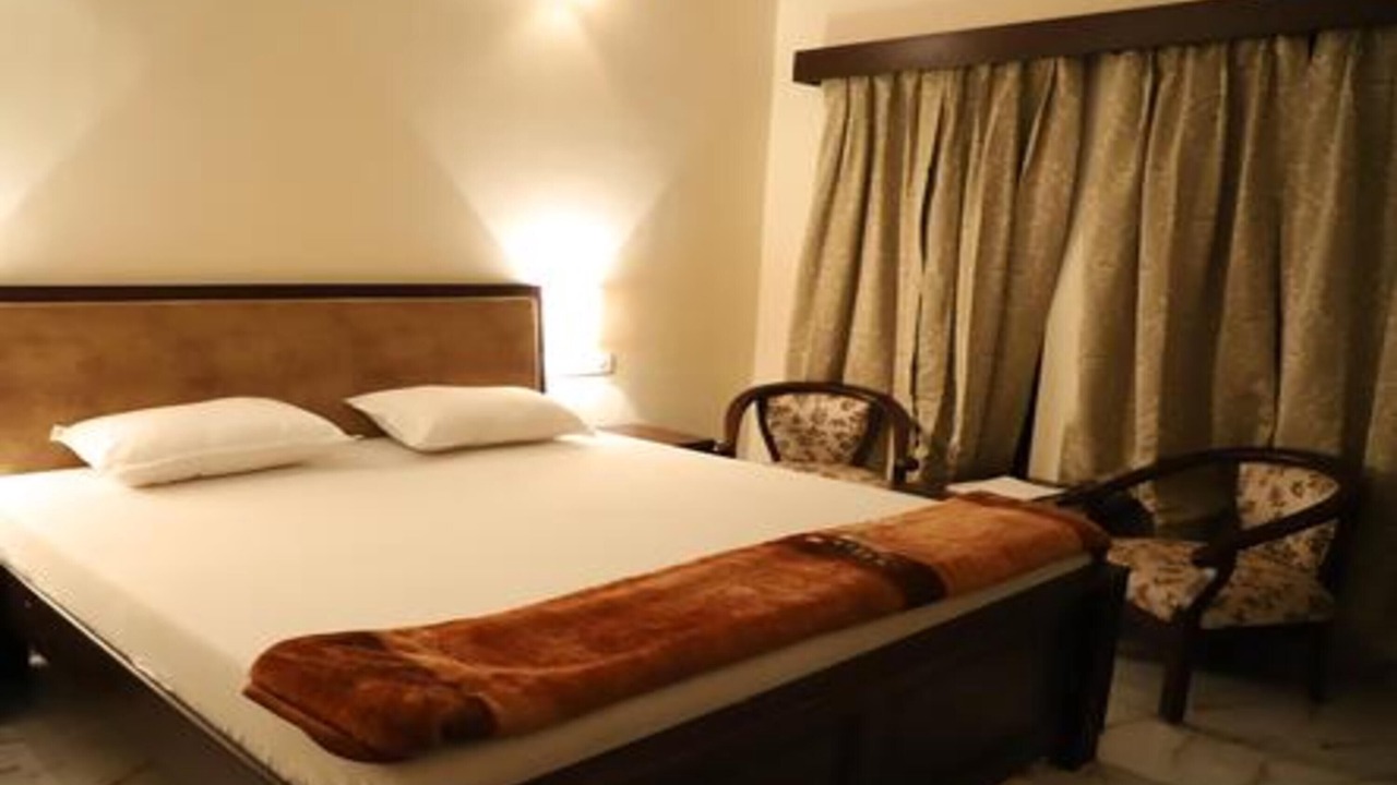 Photo of Bedroom in Panna