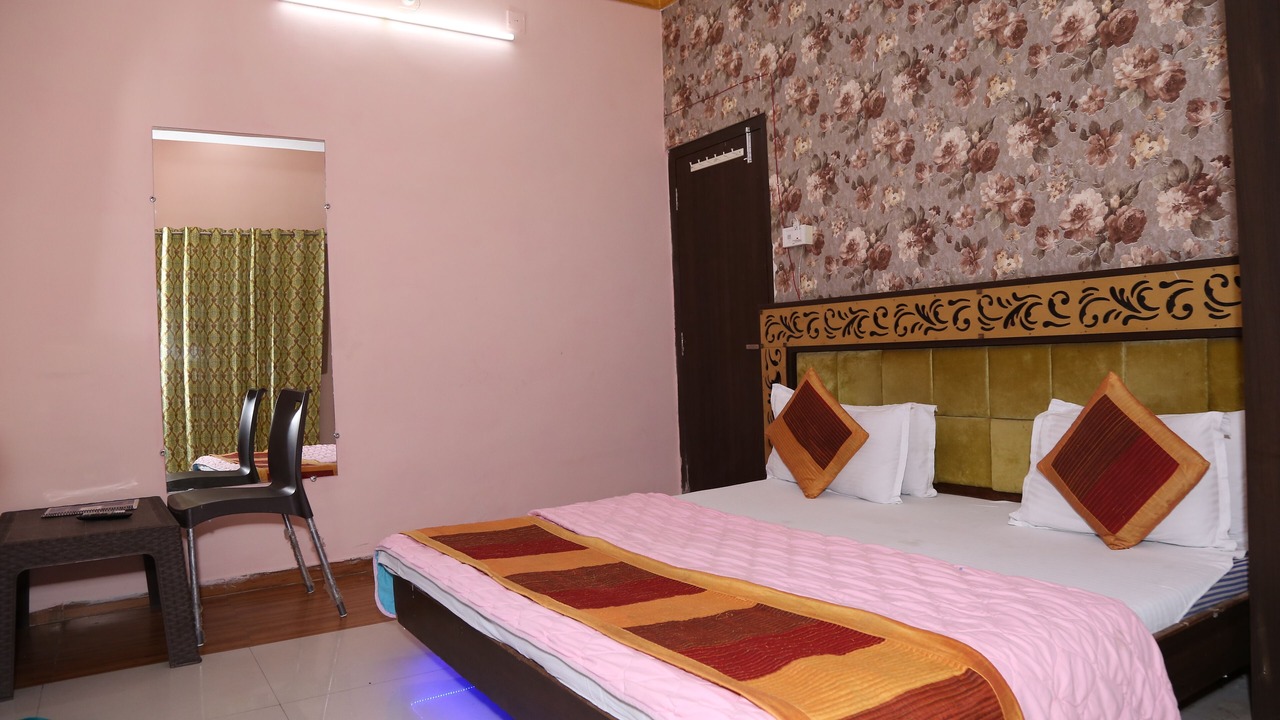 Photo of Bedroom in Chittorgarh