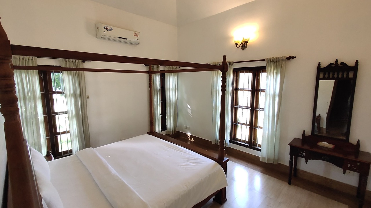 Photo of Bedroom in Irinjalakuda