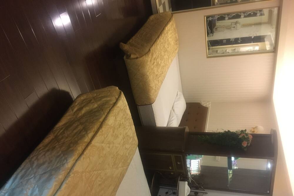 Photo of Bedroom in West Central District
