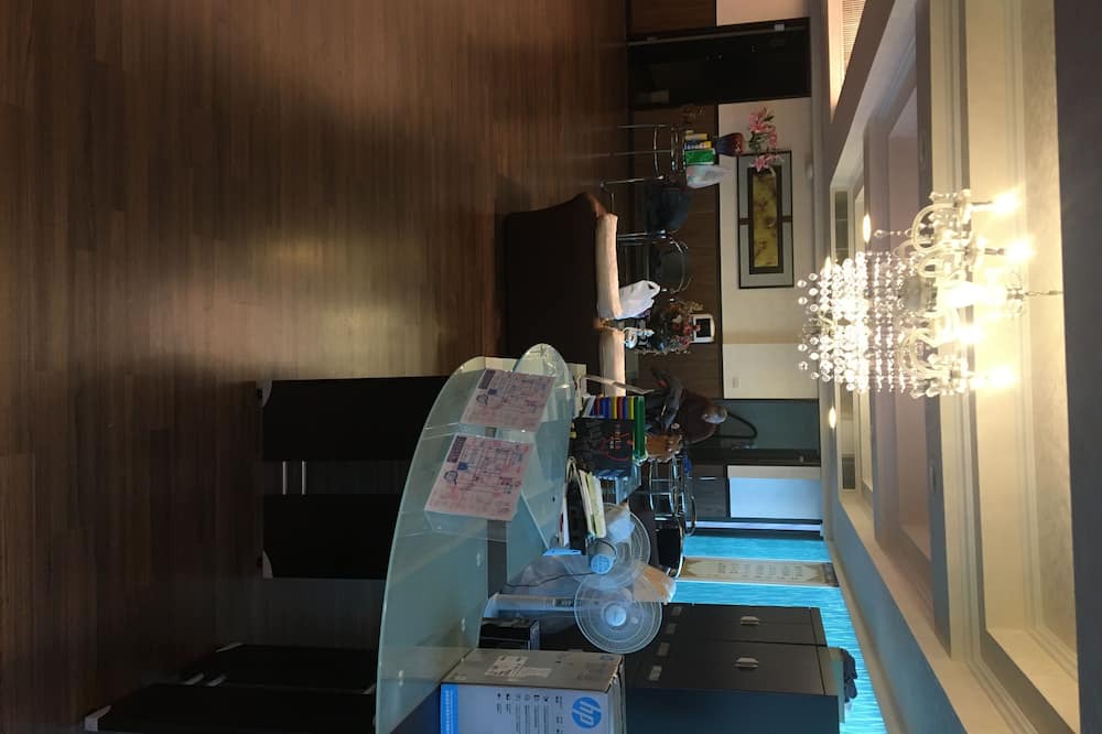 Photo of Kitchen in West Central District
