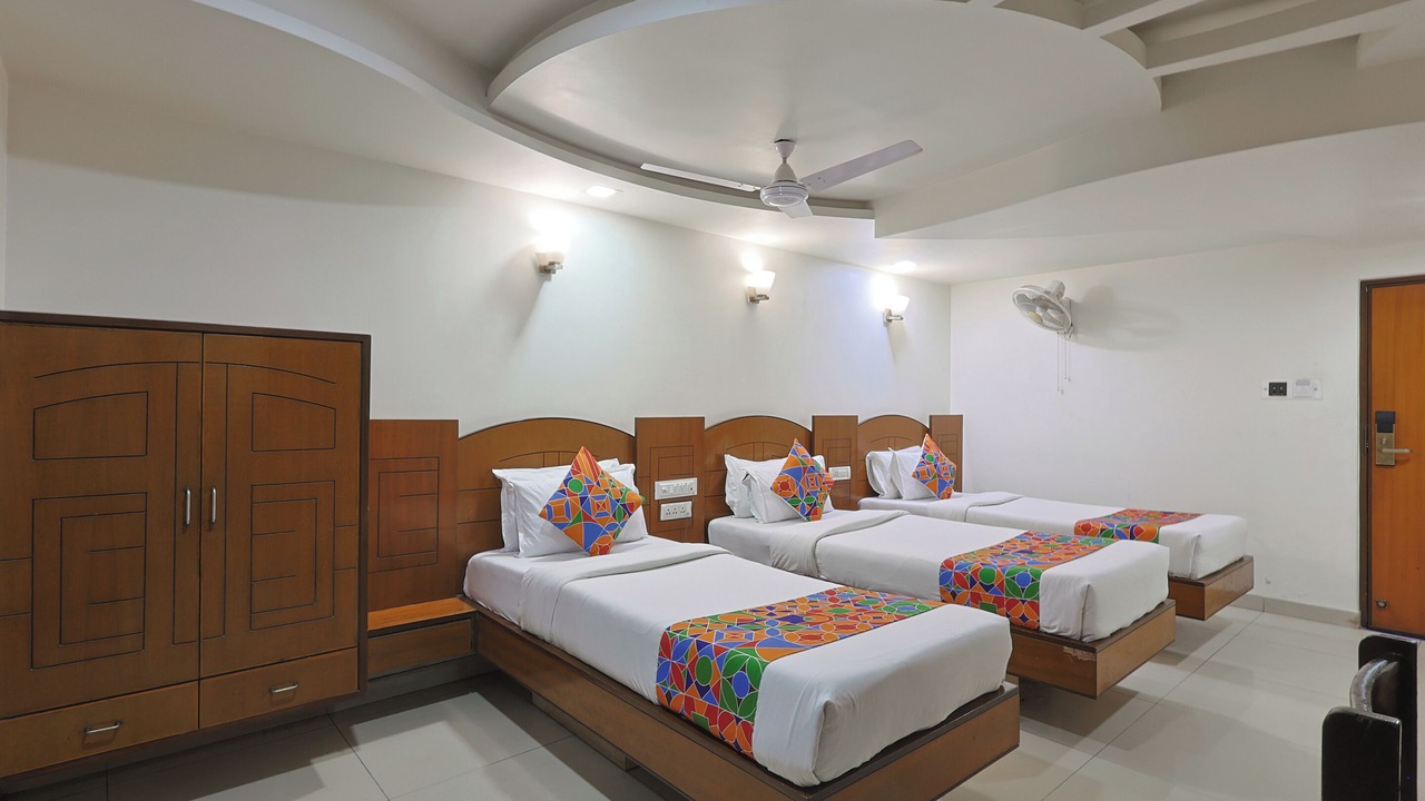 Photo of Bedroom in Sayajiganj
