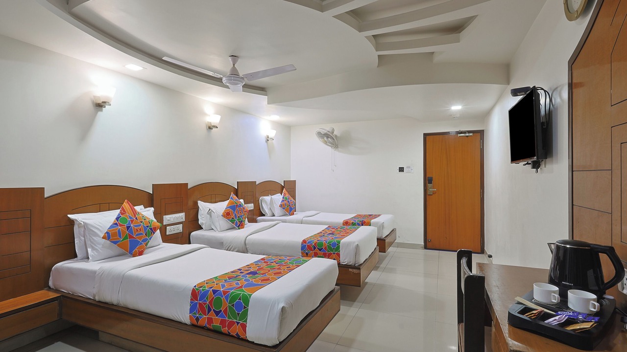 Photo of Bedroom in Sayajiganj