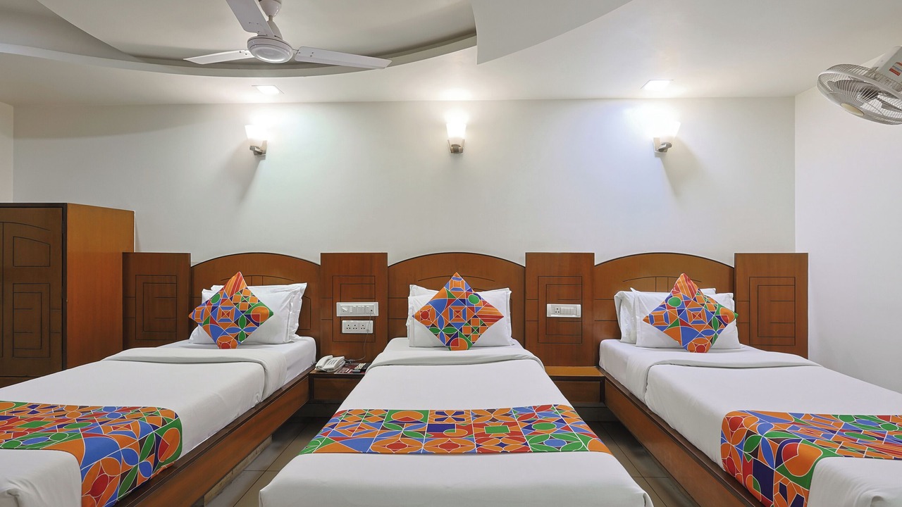 Photo of Bedroom in Sayajiganj