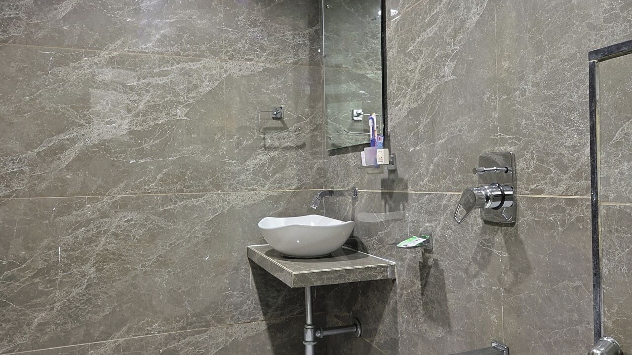 Photo of Bathroom in Sayajiganj