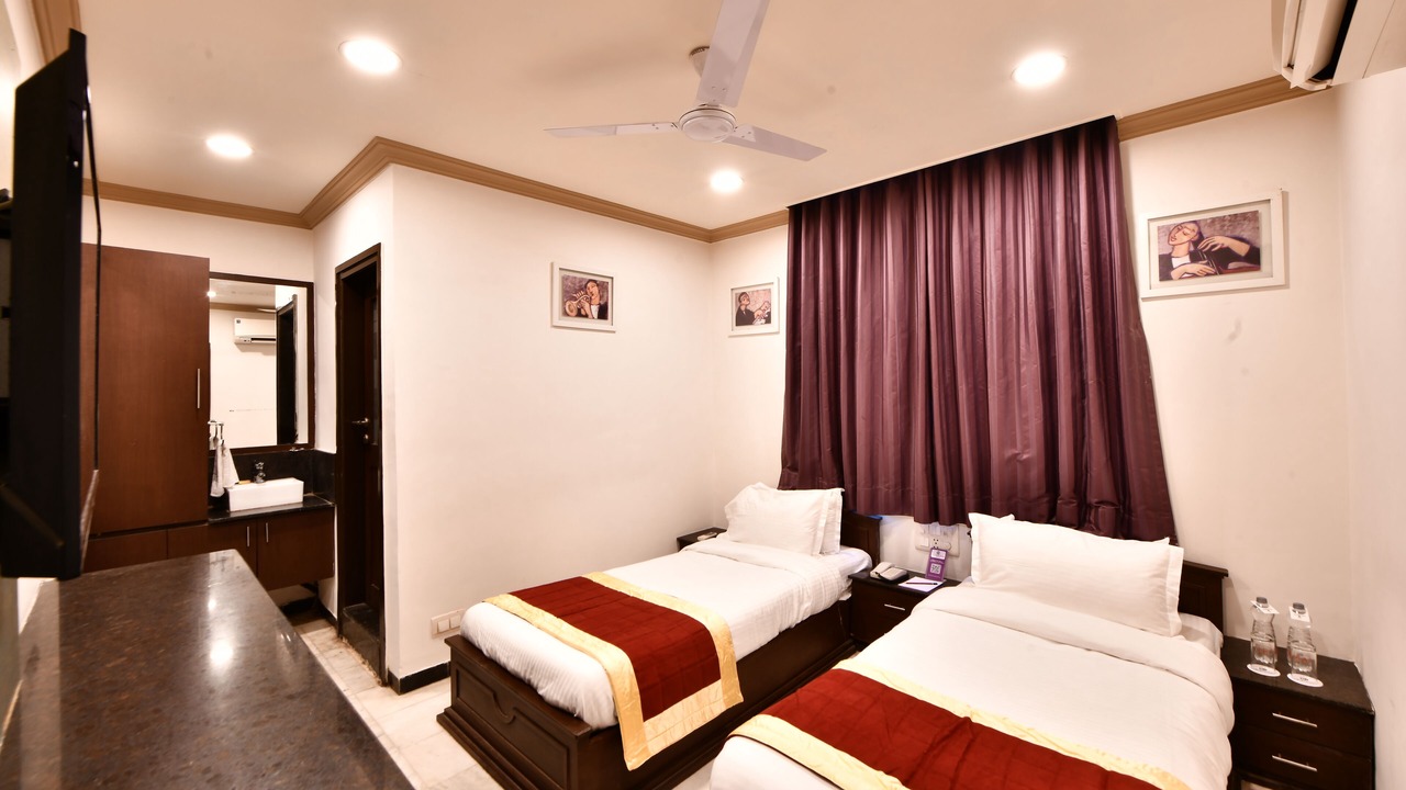 Photo of Bedroom in Vadodara