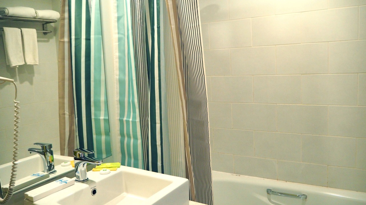Photo of Bathroom in Kampung Bukit Dukong