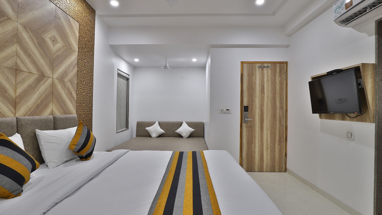 Photo of Bedroom in Surat
