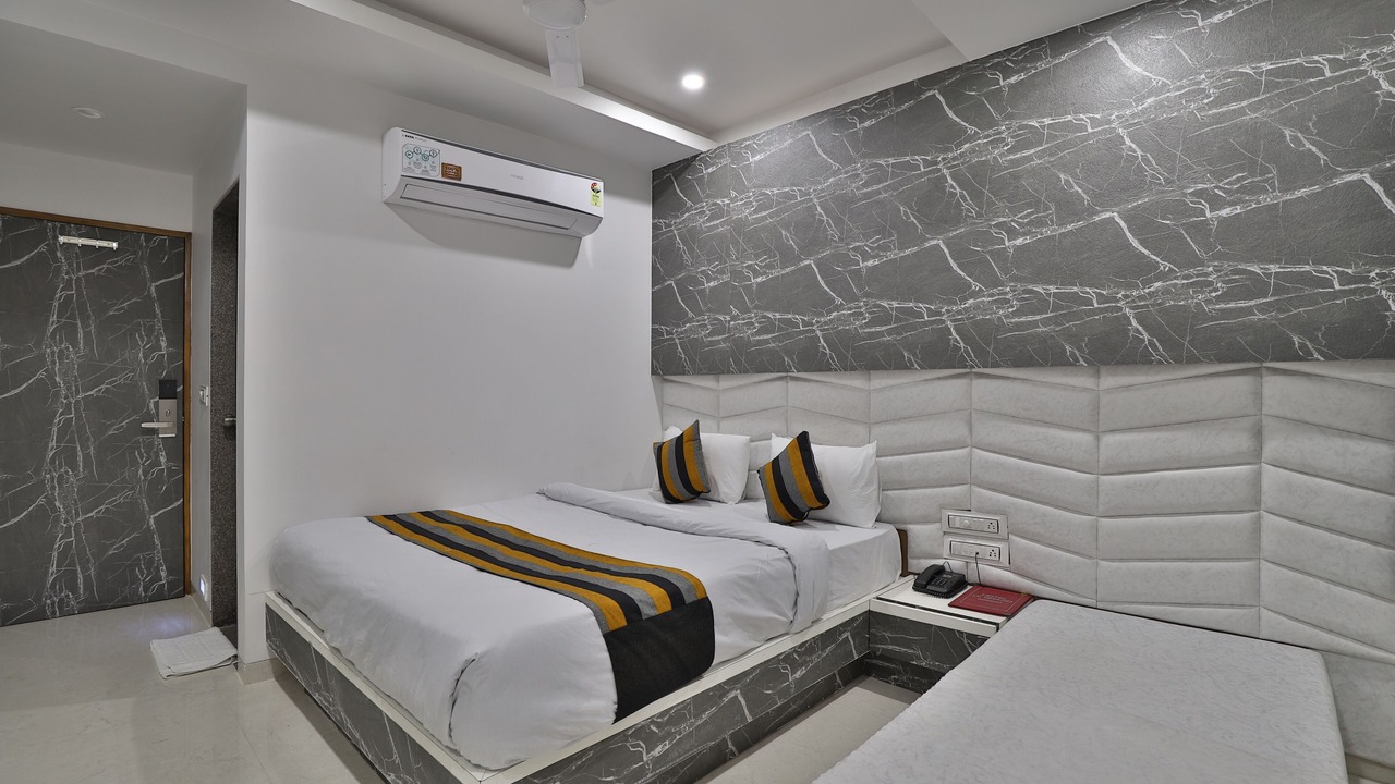 Photo of Bedroom in Surat