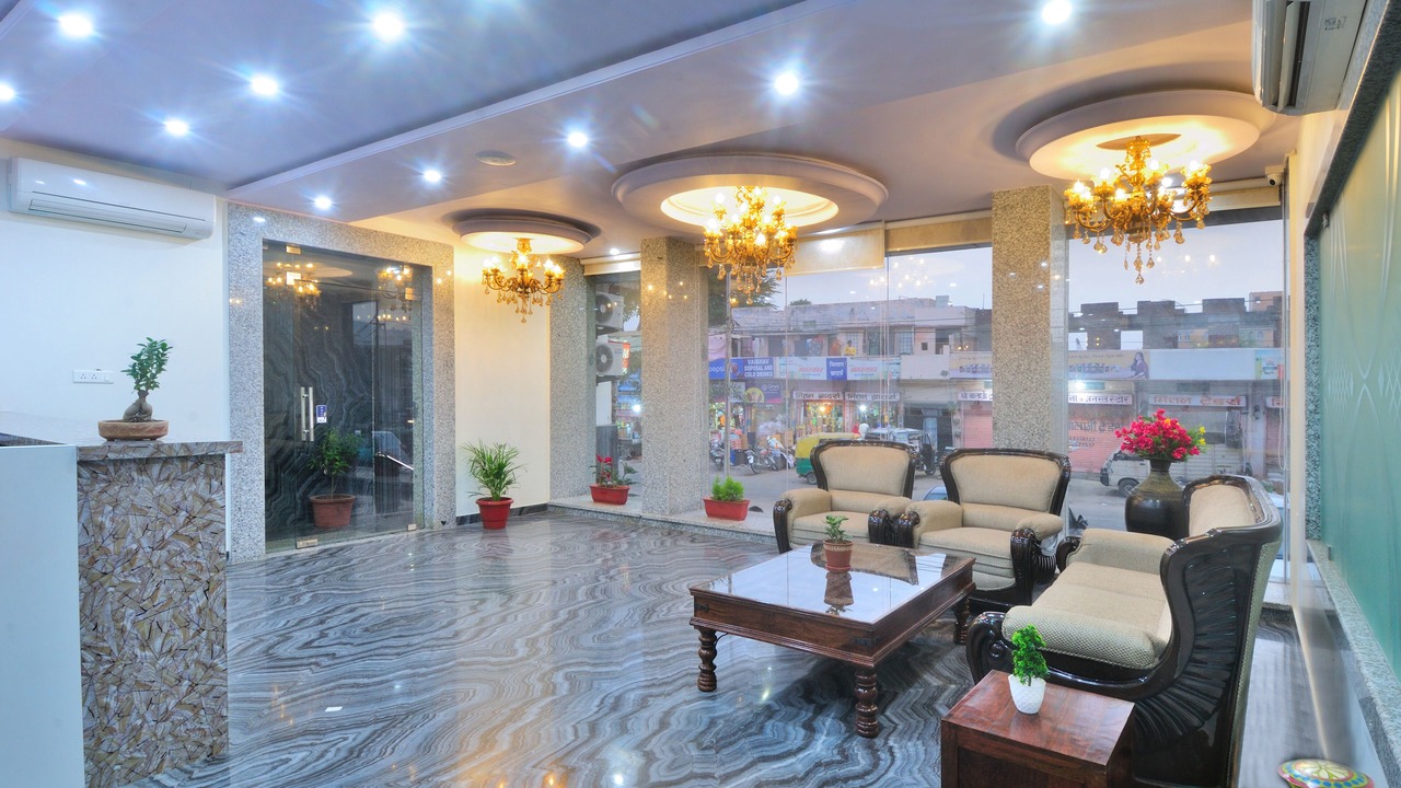 Photo of Livingroom in Amer Fort Road