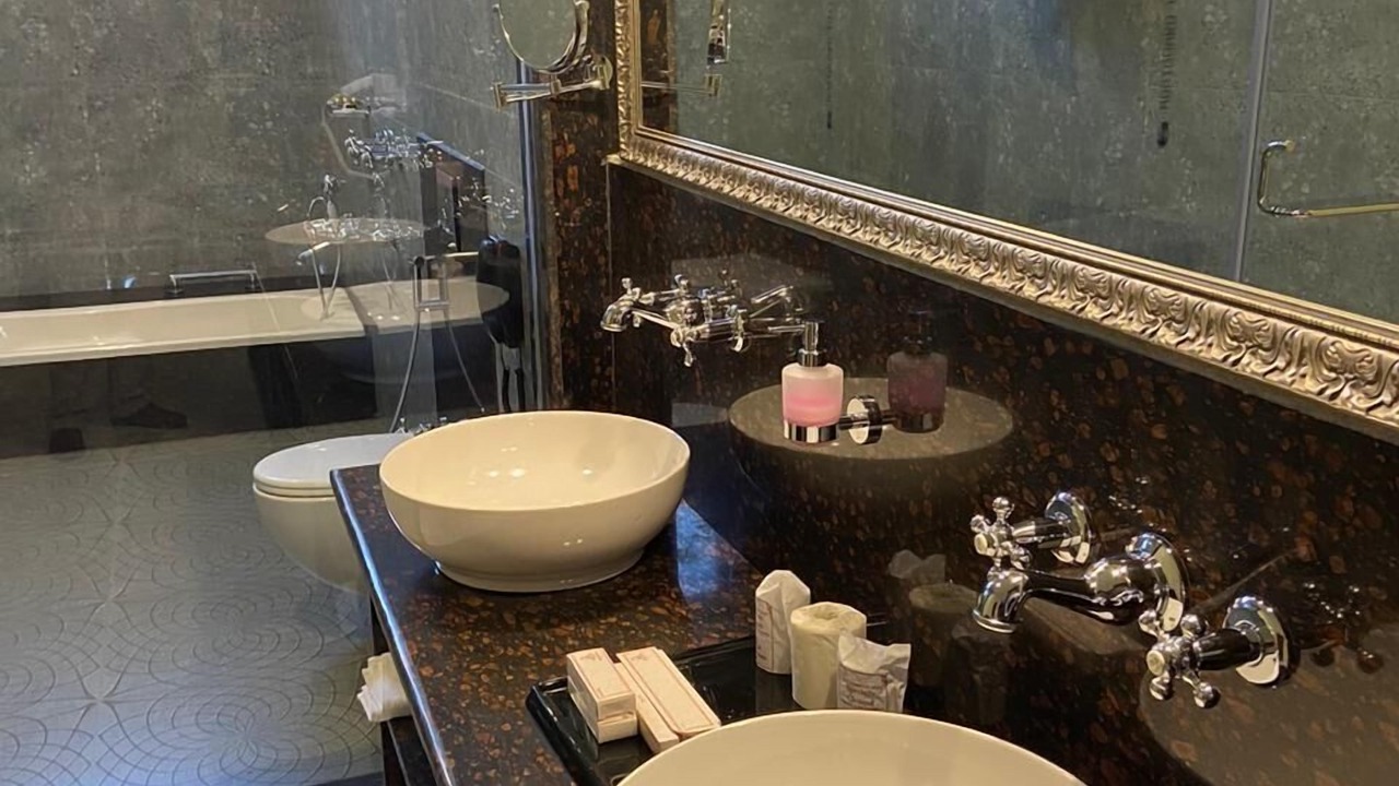 Photo of Bathroom in Rajawas