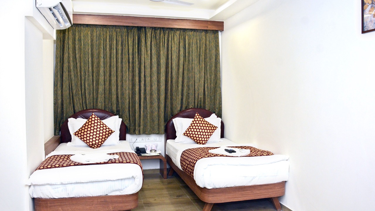Photo of Bedroom in Vadodara