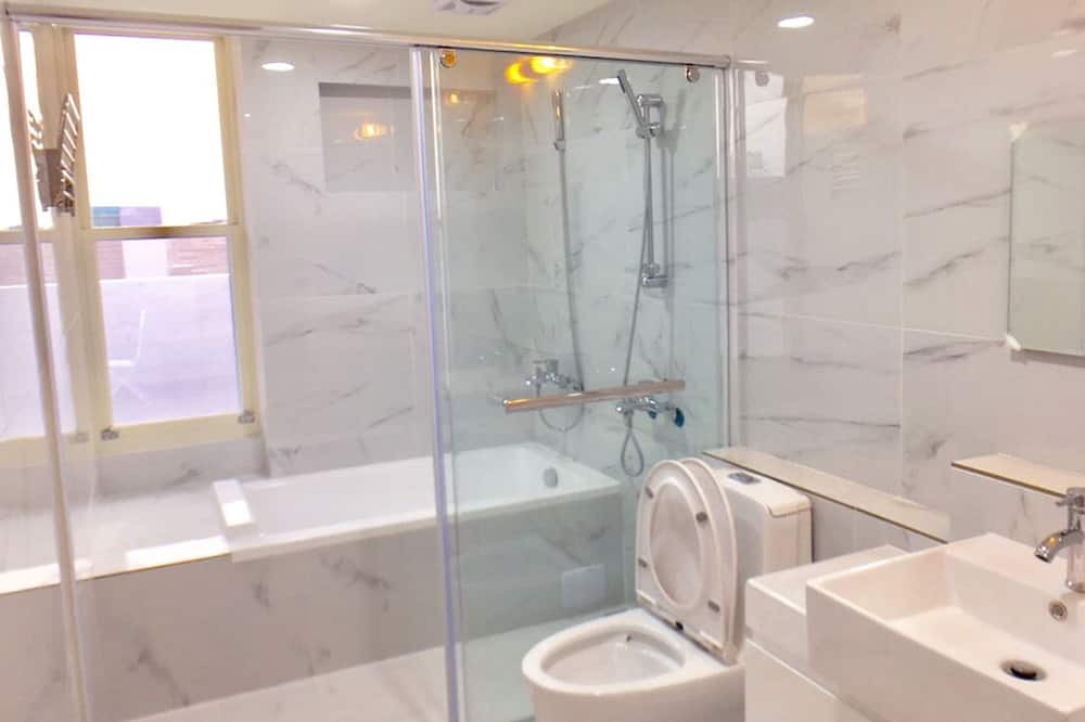 Photo of Bathroom in Shilin
