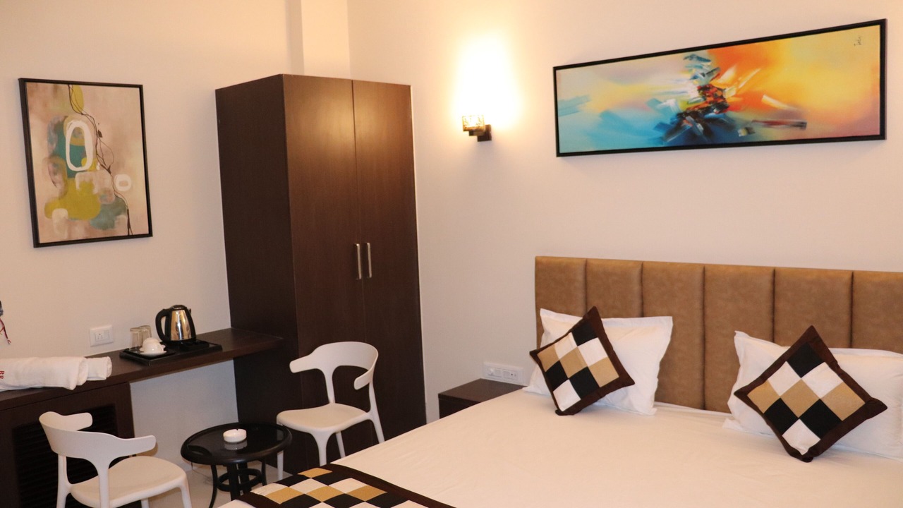 Photo of Bedroom in Abu Road