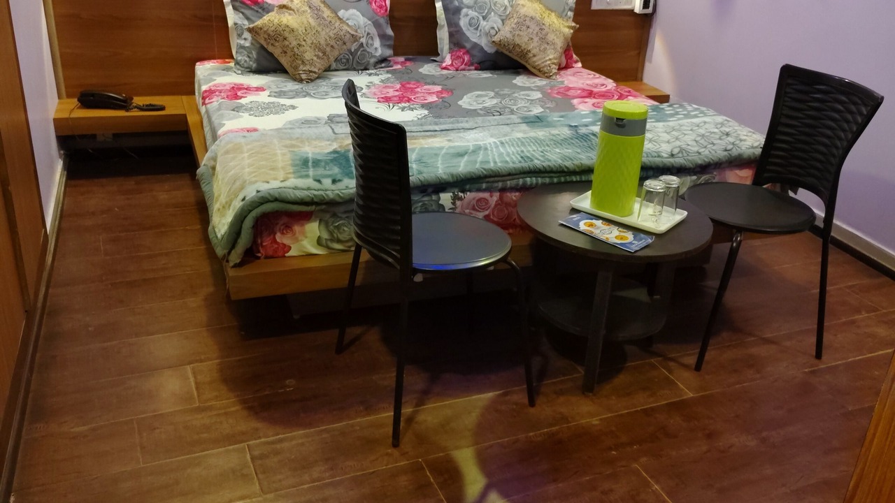 Photo of Bedroom in Mount Abu